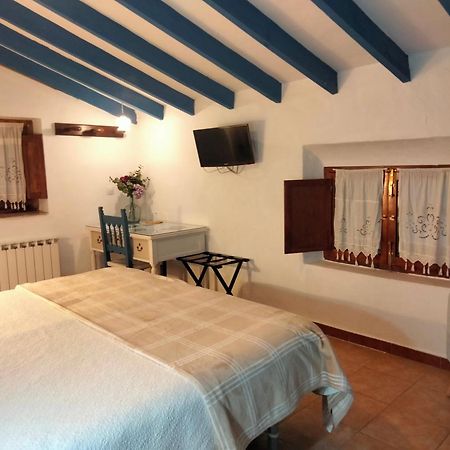 וילנה Hostal Los Aromas מראה חיצוני תמונה