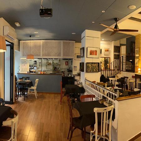 וילנה Hostal Los Aromas מראה חיצוני תמונה