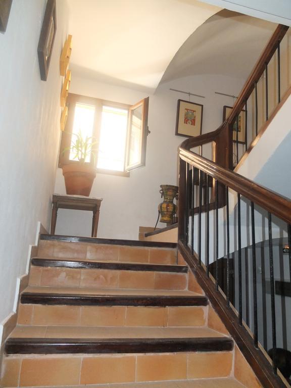 וילנה Hostal Los Aromas מראה חיצוני תמונה