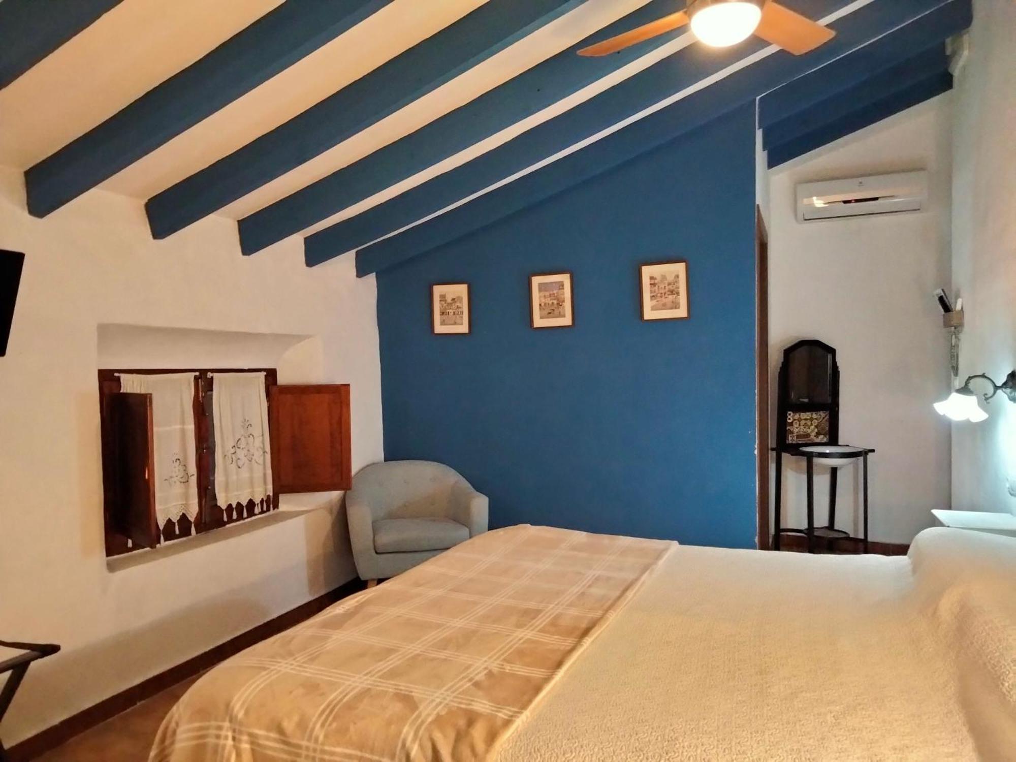 וילנה Hostal Los Aromas חדר תמונה