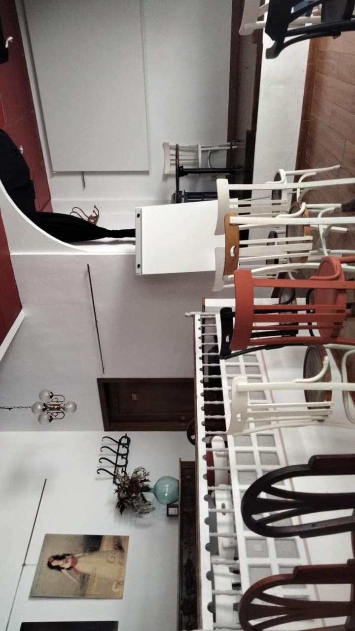 וילנה Hostal Los Aromas מראה חיצוני תמונה