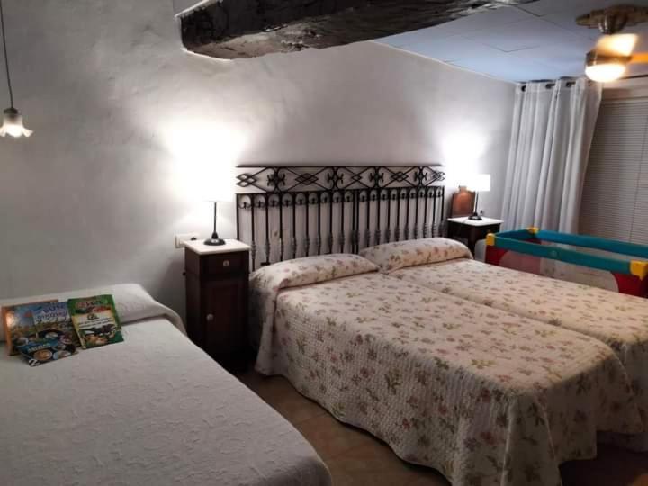 וילנה Hostal Los Aromas מראה חיצוני תמונה