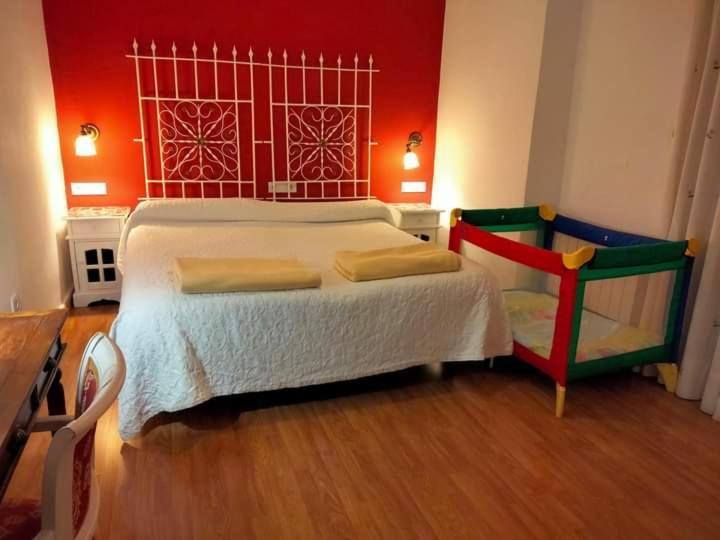 וילנה Hostal Los Aromas מראה חיצוני תמונה