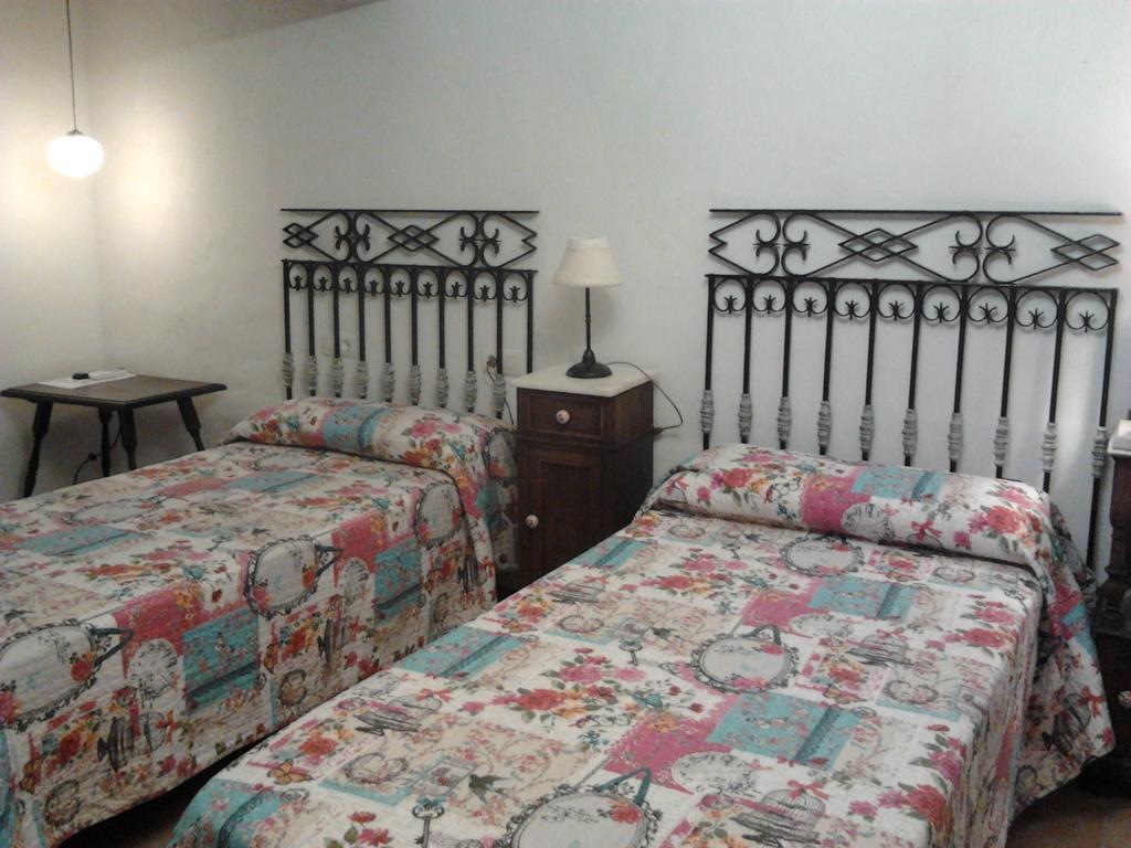 וילנה Hostal Los Aromas חדר תמונה