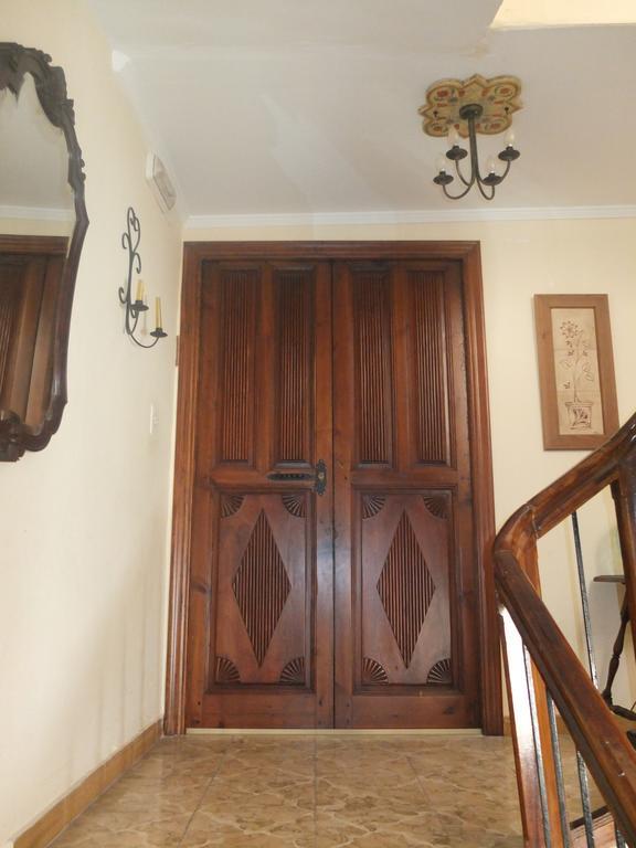 וילנה Hostal Los Aromas מראה חיצוני תמונה