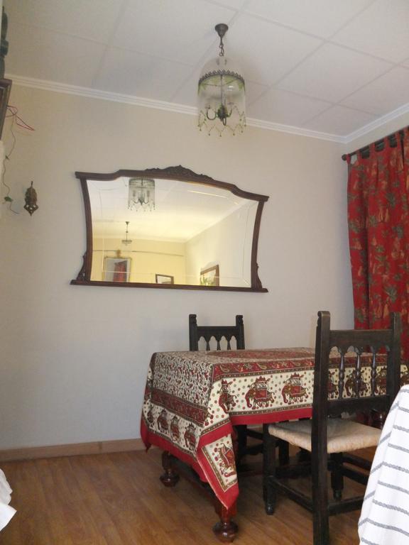 וילנה Hostal Los Aromas מראה חיצוני תמונה