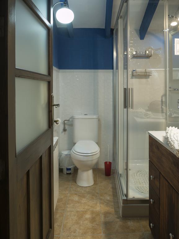 וילנה Hostal Los Aromas מראה חיצוני תמונה