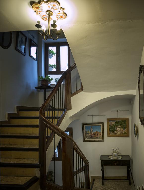 וילנה Hostal Los Aromas מראה חיצוני תמונה